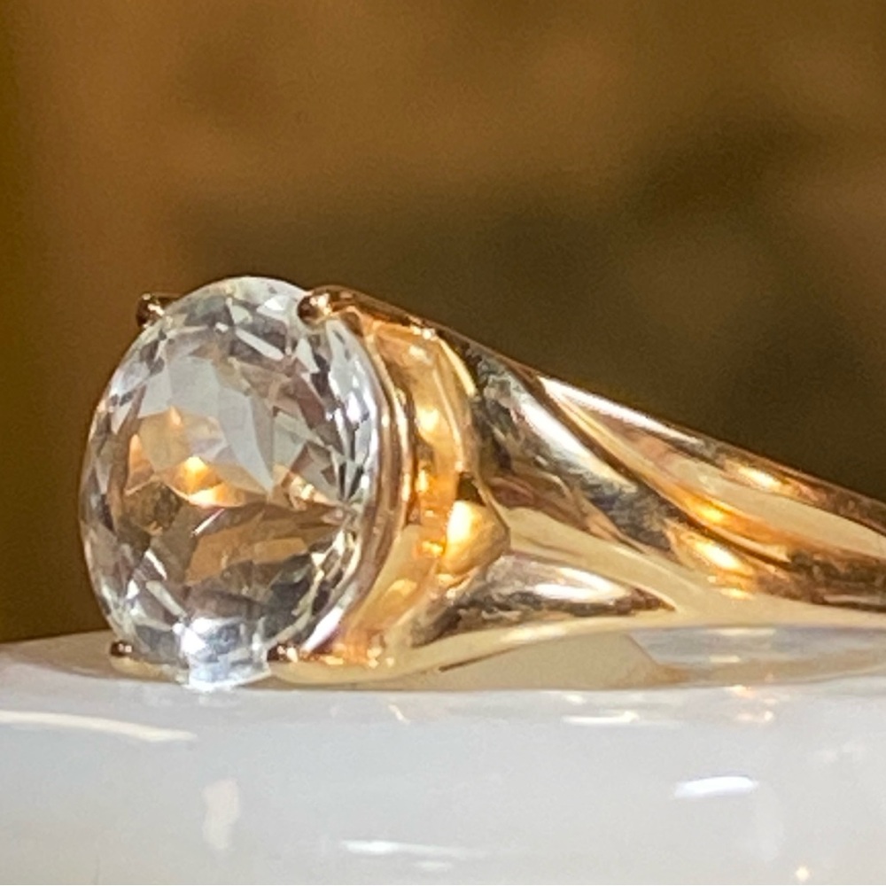 Vintage 14K Yellow Gold Moissanite Solitaire Ring Size 6 Large Sparkly - Picture 8 of 16